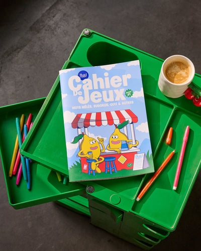 Cahiers de jeux ( français seulement ) - Lot de 6 cahiers